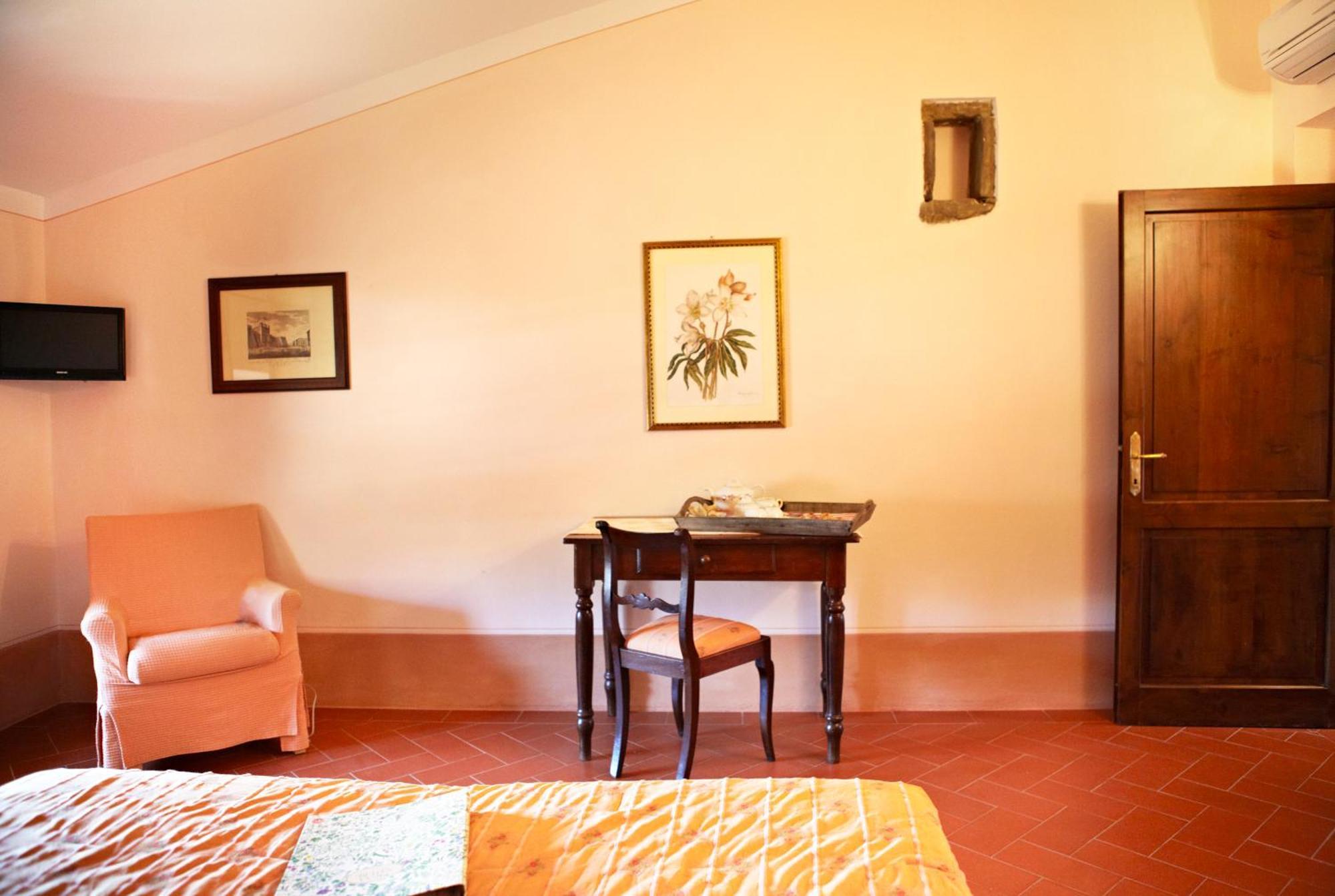 Relais Villa Belpoggio - Residenza D'Epoca Loro Ciuffenna Extérieur photo
